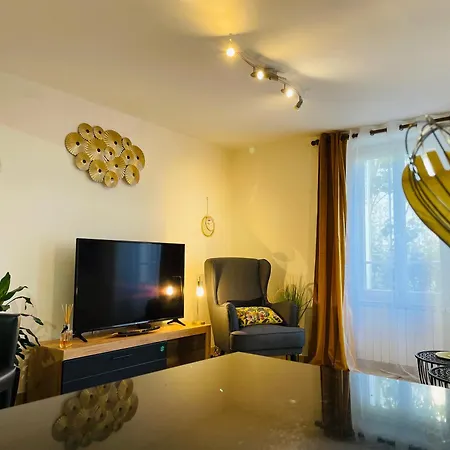 Maison Le V - Proche بيت للعطل *