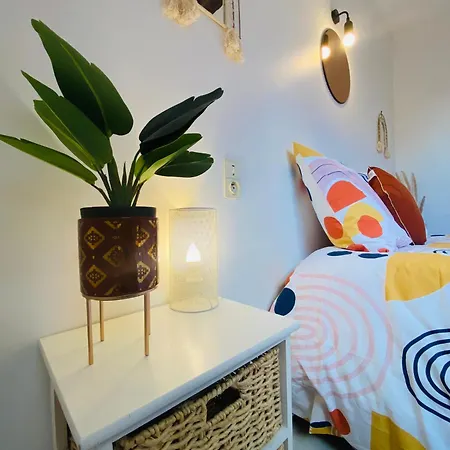 Maison Le V - Proche بيت للعطل